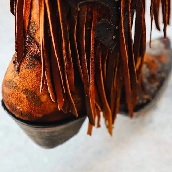 Corral leopard print boots with fringe - Picture 2 of 6